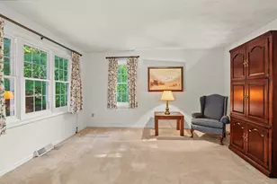 153 Laurelwood Dr, Hopedale, MA 01747 - Photo 20