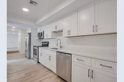 14 William St #2, Worcester, MA 01609 - Photo 6