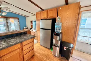 868 Southampton Rd, Westfield, MA 01085 - Photo 10