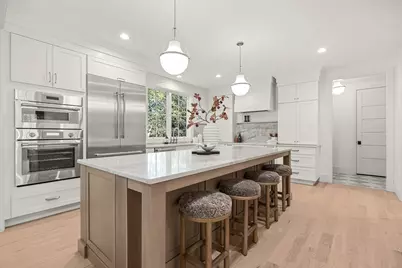 39 Macarthur Rd, Wellesley, MA 02482 - Photo 4