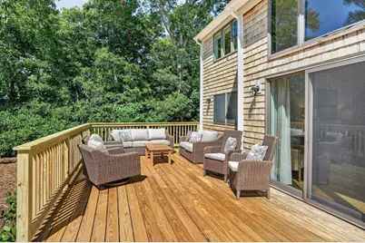 58 Munroe, Oak Bluffs, MA 02557 - Photo 8