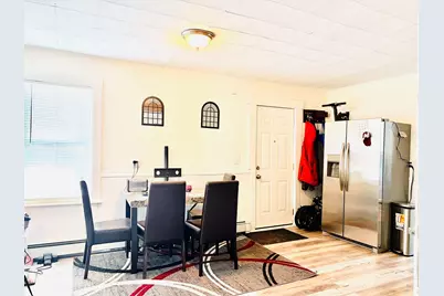 579 Bay St #2, Taunton, MA 02780 - Photo 2
