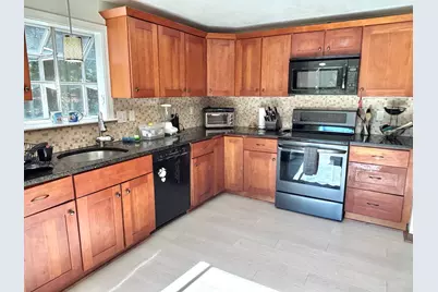 16 Tarkiln Rd, Kingston, MA 02364 - Photo 2