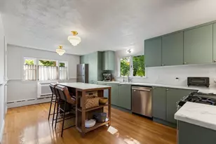 39 Forest St, Winchester, MA 01890 - Photo 14