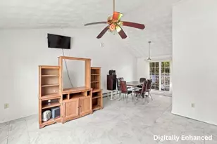 2 Bolton St, Worcester, MA 01604 - Photo 4