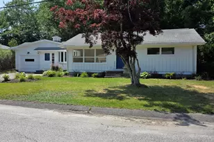 20 Faulkner St, Westport, MA 02790 - Photo 1