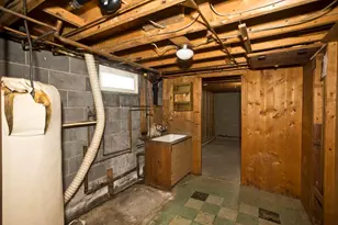 956 Granby Rd, Chicopee, MA 01020 - Photo 36