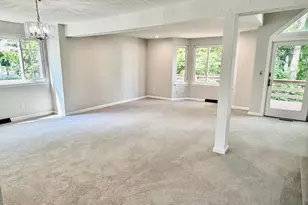 27 Church St, Weymouth, MA 02189 - Photo 8