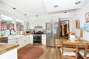 26 Millbrook Rd, Wayland, MA 01778 - Photo 4