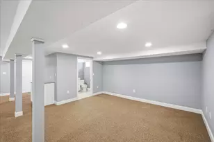19 Madison Ave, Newton, MA 02460 - Photo 24