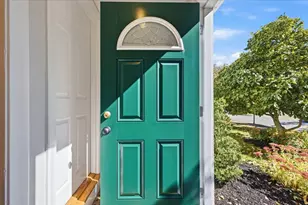19 Madison Ave, Newton, MA 02460 - Photo 4