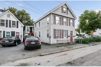 17 Auburn St, Lowell, MA 01852 - Photo 2