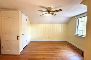 719 S Branch Pkwy, Springfield, MA 01118 - Photo 38