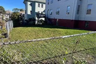 7 Sturgis St, Worcester, MA 01605 - Photo 2