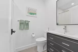 57 Saratoga St, Boston, MA 02128 - Photo 12