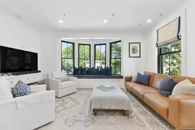 57 Saratoga St #8, Boston, MA 02128 - Photo 2