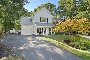 7 Ouimet Ln, Foxboro, MA 02035 - Photo 2