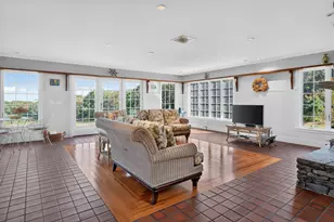 4 Garrett Way, Edgartown, MA 02539 - Photo 6