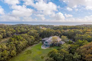 4 Garrett Way, Edgartown, MA 02539 - Photo 2