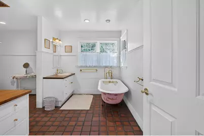 4 Garrett Way, Edgartown, MA 02539 - Photo 24