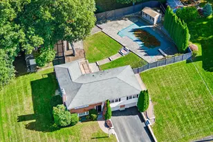 20 Woodchester Cir, Waltham, MA 02451 - Photo 28