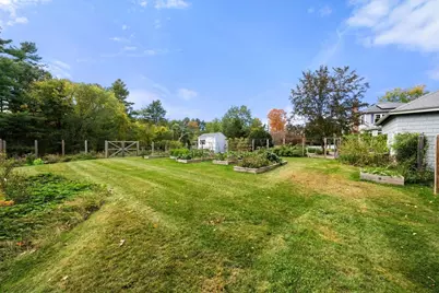 58 Hartford St, Dover, MA 02030 - Photo 28