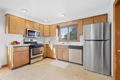 50 Waitt Park, Revere, MA 02151 - Photo 4