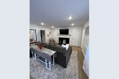 61 Front St #1, Marblehead, MA 01945 - Photo 2
