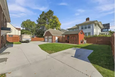 170 Shefford St, Springfield, MA 01107 - Photo 28
