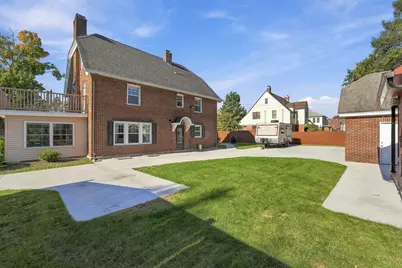 170 Shefford St, Springfield, MA 01107 - Photo 34