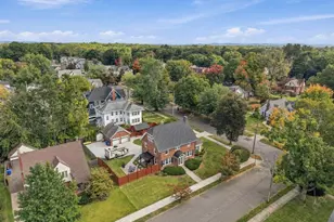 170 Shefford St, Springfield, MA 01107 - Photo 30
