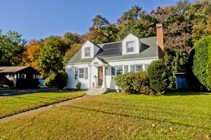 119 Florida Dr, Agawam, MA 01001 - Photo 2