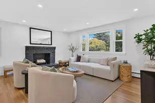8 Carriage Dr, Acton, MA 01720 - Photo 6