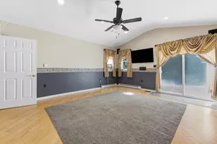 66 Barrison St, Springfield, MA 01109 - Photo 18