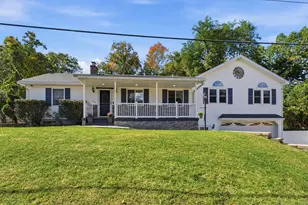 66 Barrison St, Springfield, MA 01109 - Photo 2