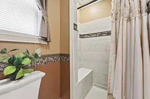 66 Barrison St, Springfield, MA 01109 - Photo 20