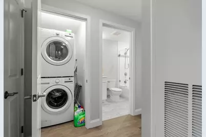 131 Eliot St #204, Milton, MA 02186 - Photo 12