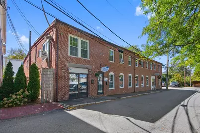 8-10 Prince Pl, Newburyport, MA 01950 - Photo 1