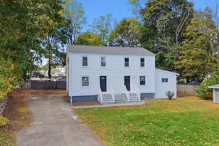 25 Lynn St, Peabody, MA 01960 - Photo 1