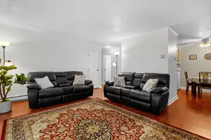 15 Chapel Hill Dr, Plymouth, MA 02360 - Photo 2