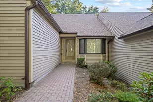 16 Bentwood Dr, Sturbridge, MA 01566 - Photo 34