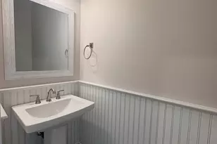 8 Saratoga, Framingham, MA 01701 - Photo 20