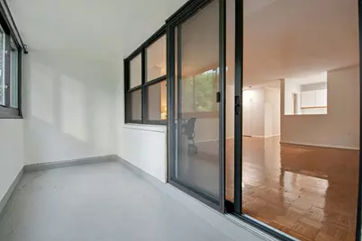 9 Hawthorne Pl #2C, Boston, MA 02114 - Photo 14