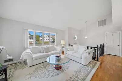 30 Mammola Way, Medford, MA 02155 - Photo 8