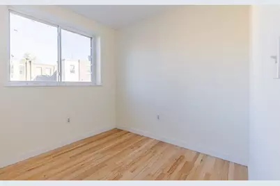 1263 Commonwealth Ave #4, Boston, MA 02134 - Photo 4