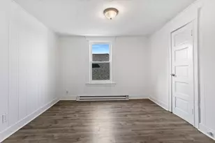 8 Delaware St, Worcester, MA 01603 - Photo 18
