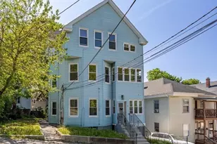 8 Delaware St, Worcester, MA 01603 - Photo 4