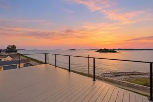 153 Edgewater Dr, Quincy, MA 02179 - Photo 38