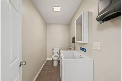 182 Myrtle St, Lynn, MA 01905 - Photo 18