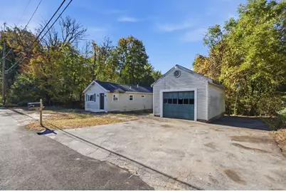 20 Mills Dr, Dracut, MA 01826 - Photo 2
